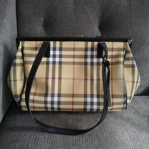 Used burberry purse